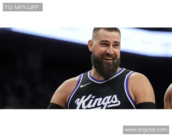 约纳斯瓦兰丘纳斯:从篮球新星到职业生涯巅峰的奋斗历程